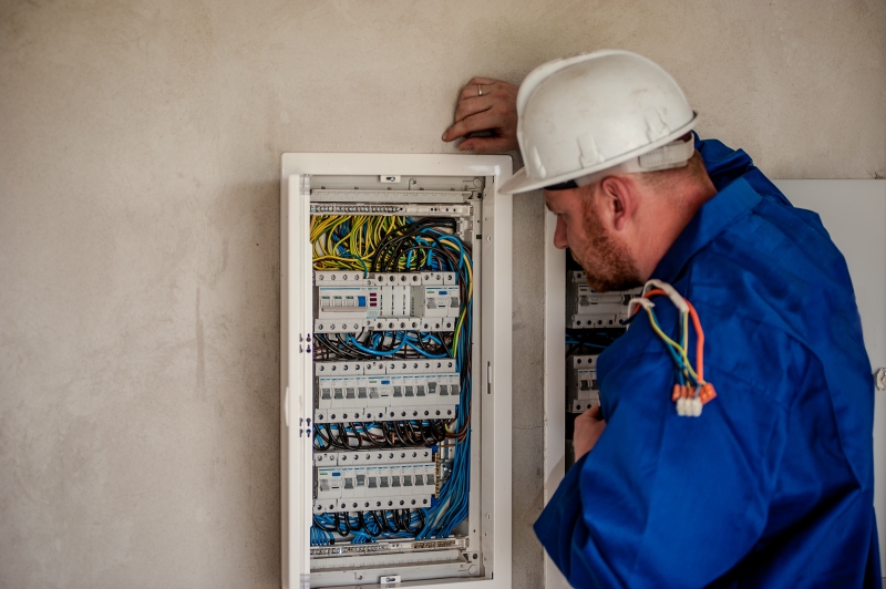 electricite-CABASSE-min_electrician-2755683